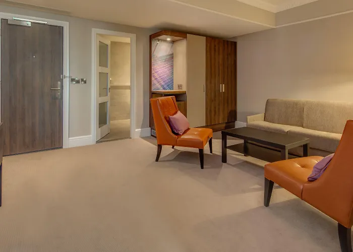 希尔顿爱丁堡卡尔顿酒店 酒店 4*