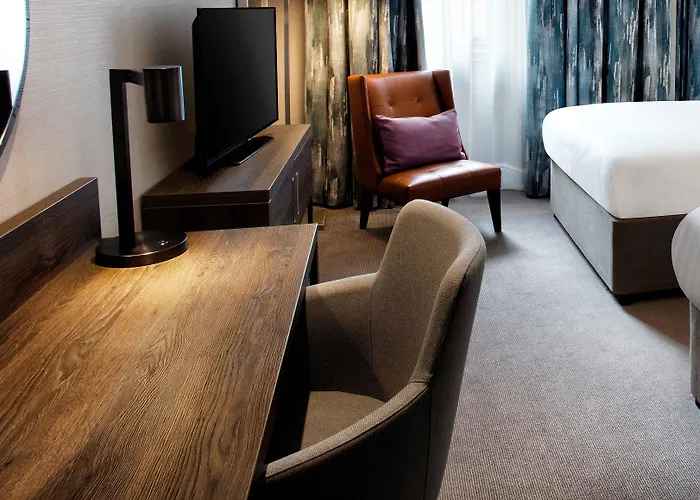 希尔顿爱丁堡卡尔顿酒店 4*