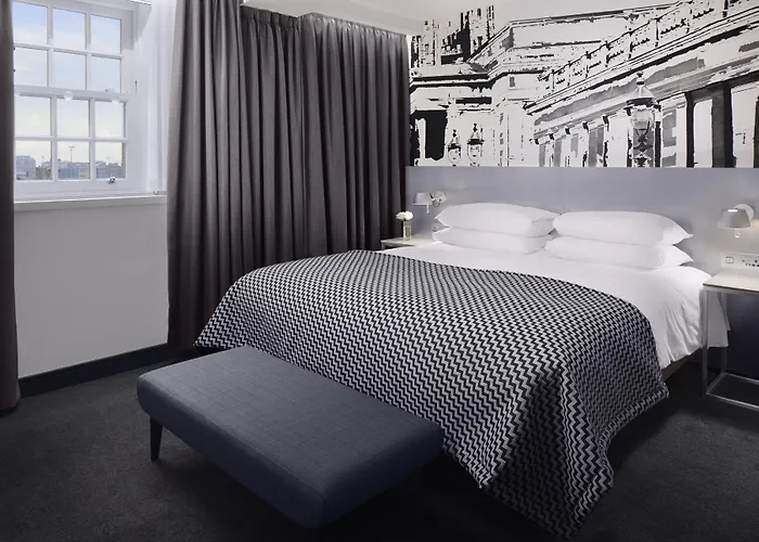 ホテル Radisson Blu Hotel, Centre 4*