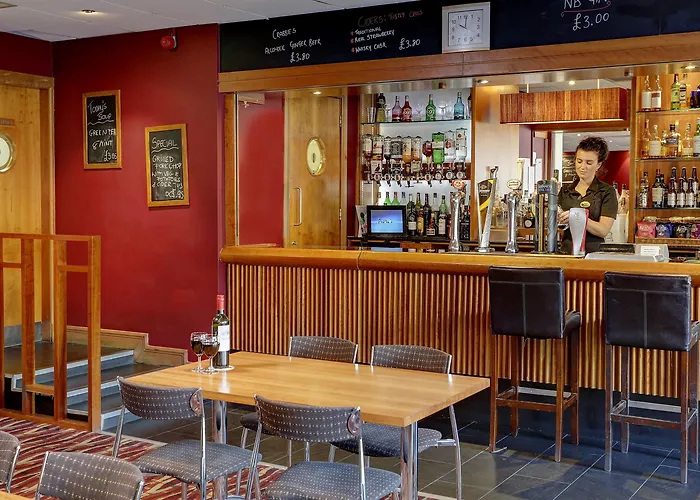 Western Kings Manor Hotel