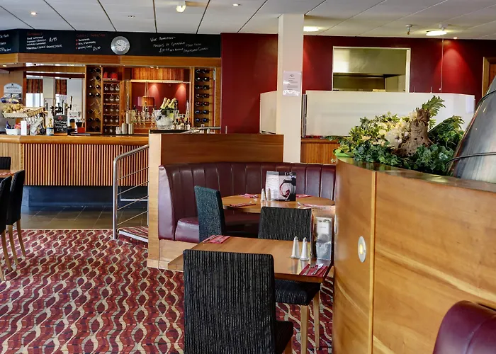 Western Kings Manor Hotel