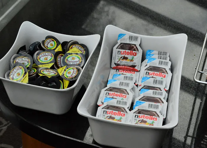 Western Kings Manor Hotel 3*