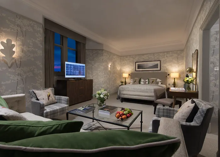 The Balmoral 5*