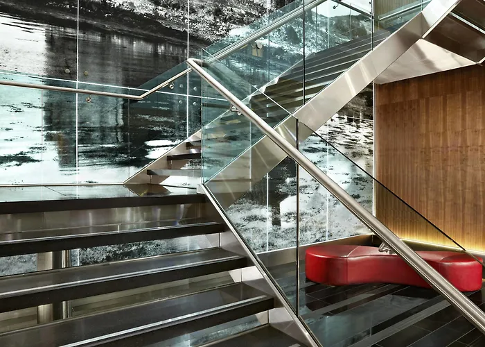 Sheraton Grand & Edinburgh