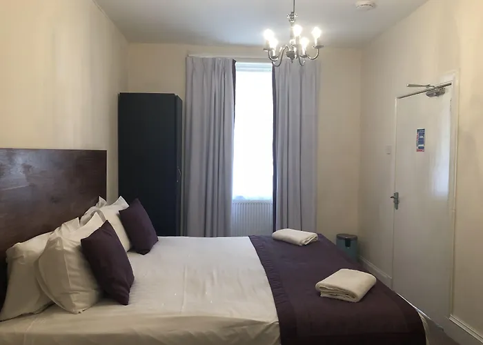 Cairn & Apartmanhotel 3*