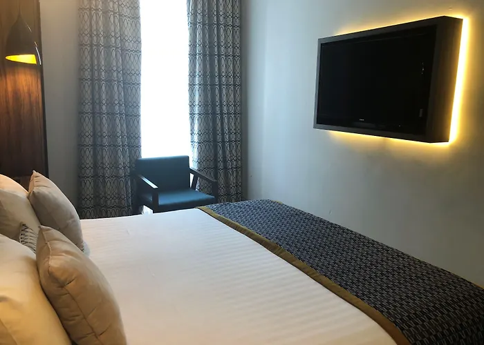 Apartmanhotel Cairn &