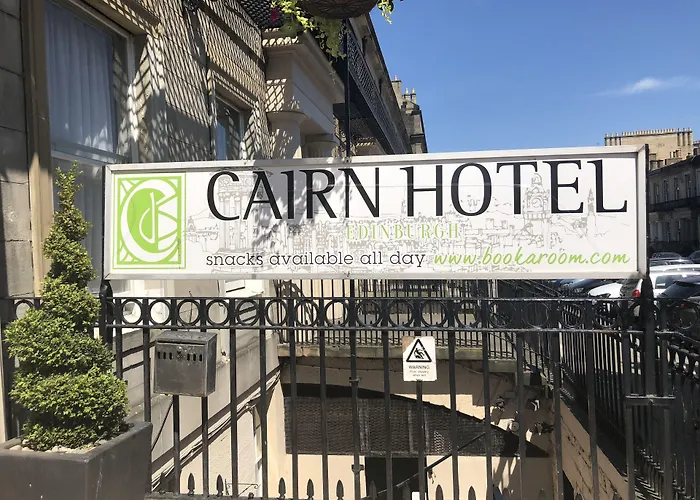 Apartmanhotel Cairn &