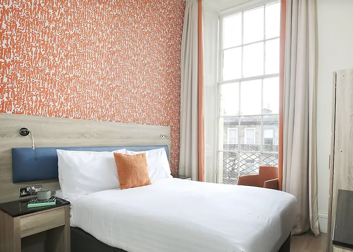 Cairn & Apartmanhotel 3*