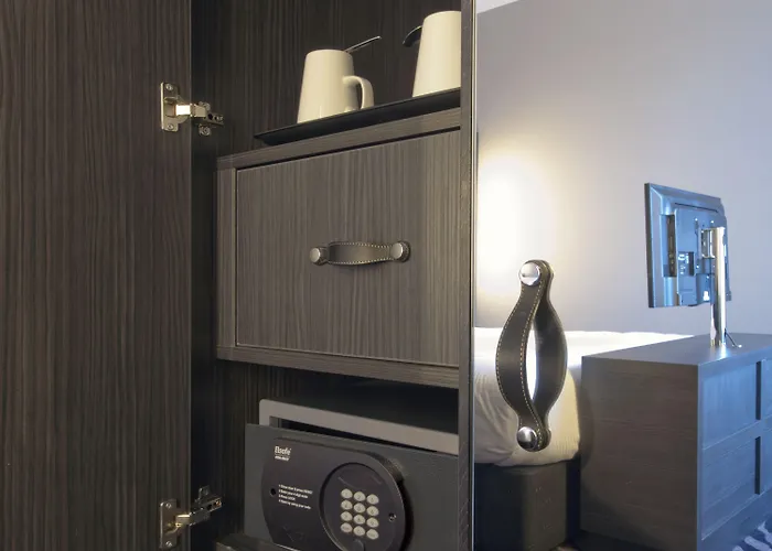 Doubletree By Hilton Centre 4*
