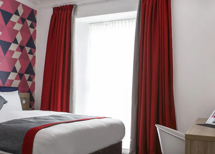 Отель Four Points Flex By Sheraton