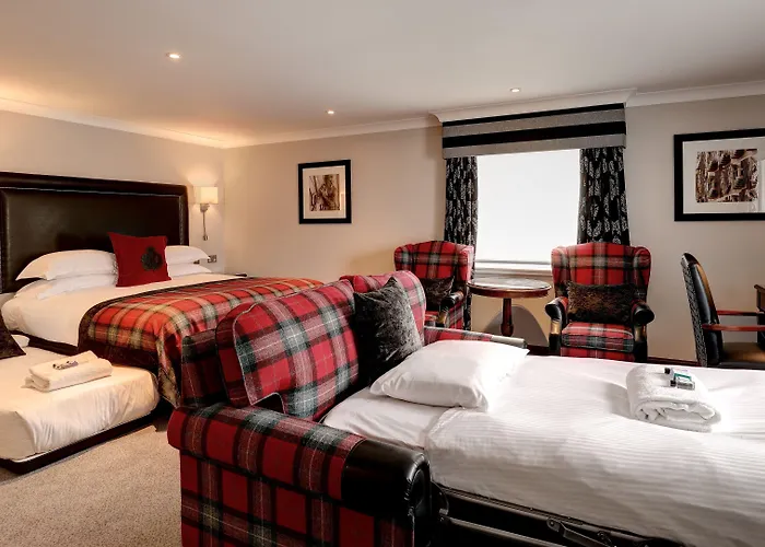 Marriott Holyrood 4*