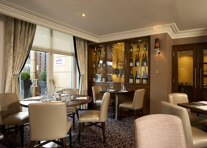 酒店 Marriott Holyrood 4*