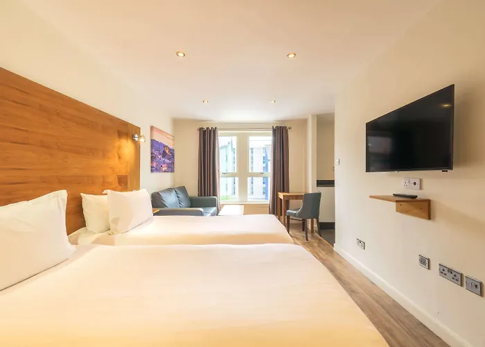 Holyrood Aparthotel