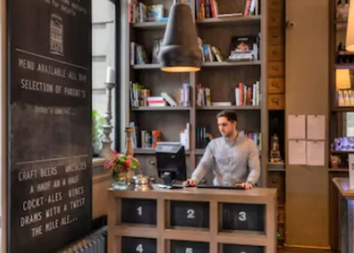 The On The Mile Hotel