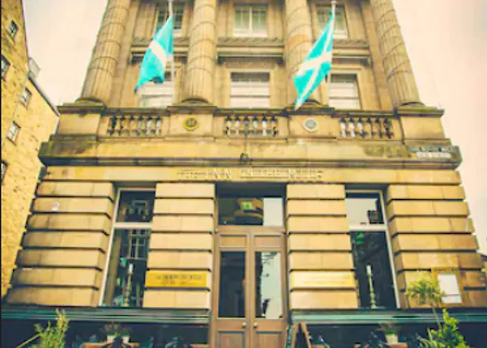 Hotel The On The Mile 4*