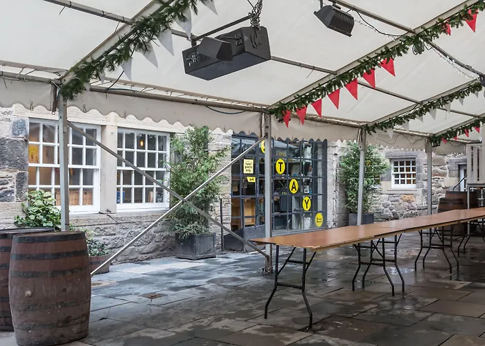 Stay Central Hotel 3*