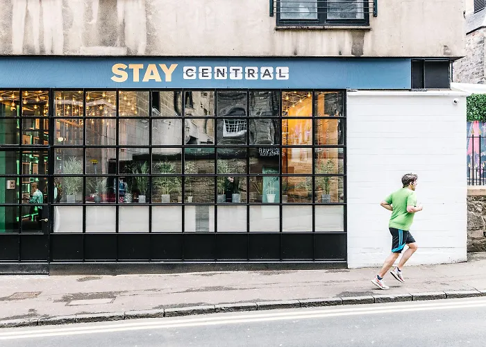 Stay Central Hotel 3*