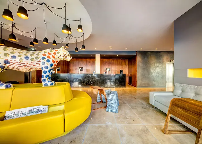 Apex Of 4* Edinburgh