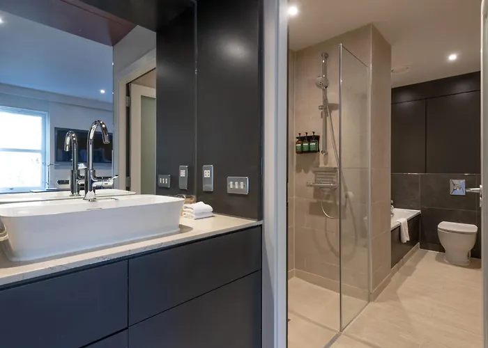 Apex Of Szálloda 4*