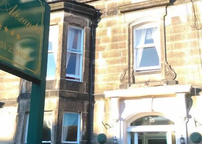 Alexander Πανσιόν