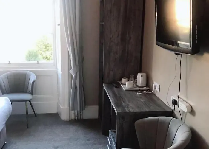 Πανσιόν Alexander