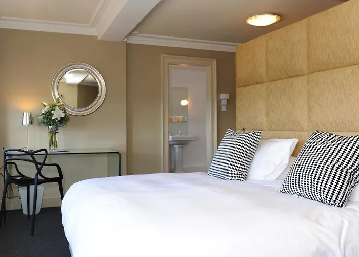 B+B Edinburgh 4* Εδιμβούργο