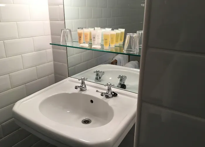 B+B Edinburgh 4* Εδιμβούργο