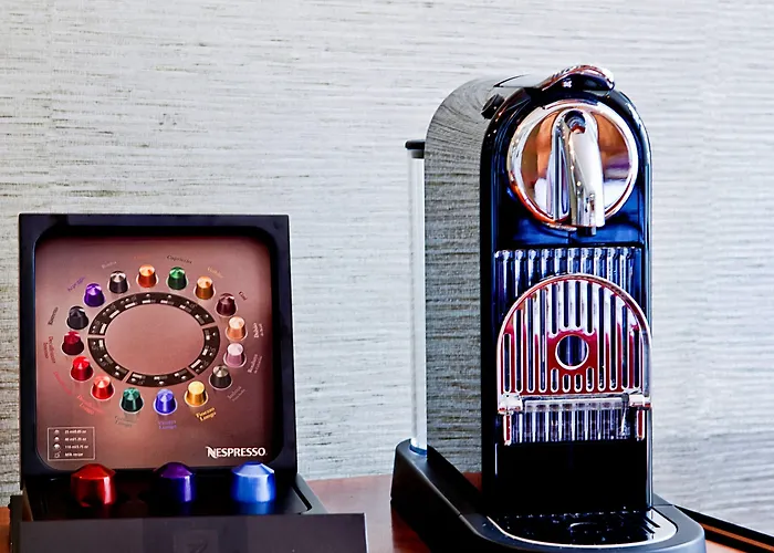 The Glasshouse, Autograph Collection Hotel