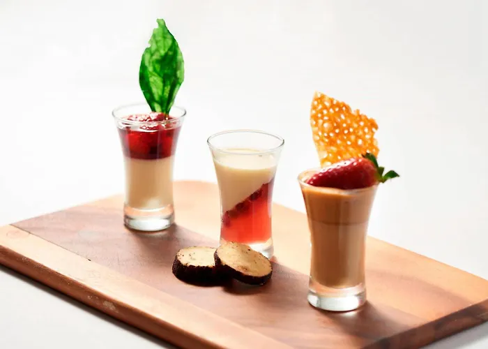 The Glasshouse, Autograph Collection Hotel 5*