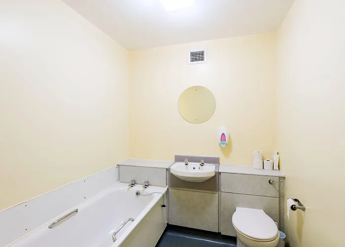 Summer At The Of Apartment Edinburgh