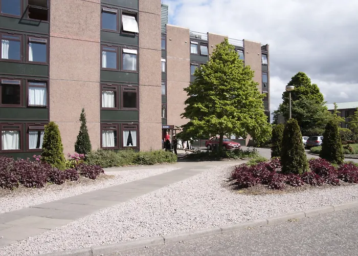 Summer At The Of Apartment Edinburgh