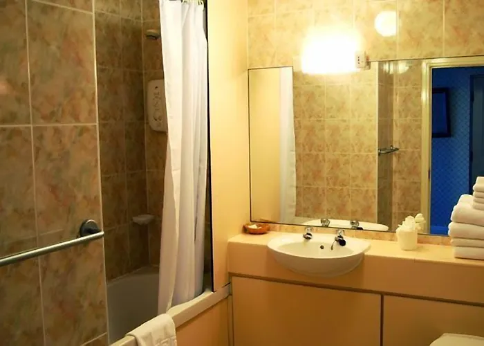 מלון דירות Edinburgh Aparthotel 4*