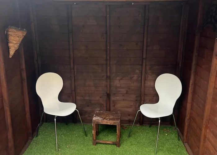 Hutchison בית נופש