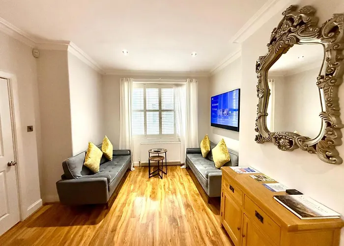 Historic Mews House 2br In Centre Lejlighed Edinburgh
