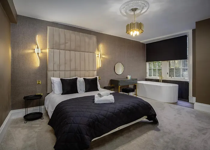 Royalmileluxe 2bed אדינבורו