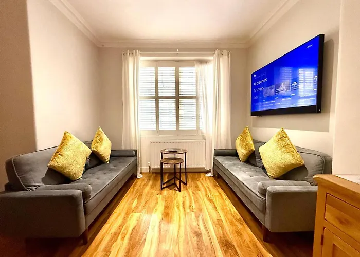 Historic Mews House 2br In Centre Lejlighed Edinburgh