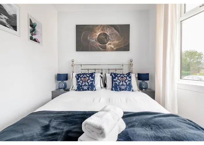 Apartment Elegant Flat In A Serene Neighbourhood Edinburgh