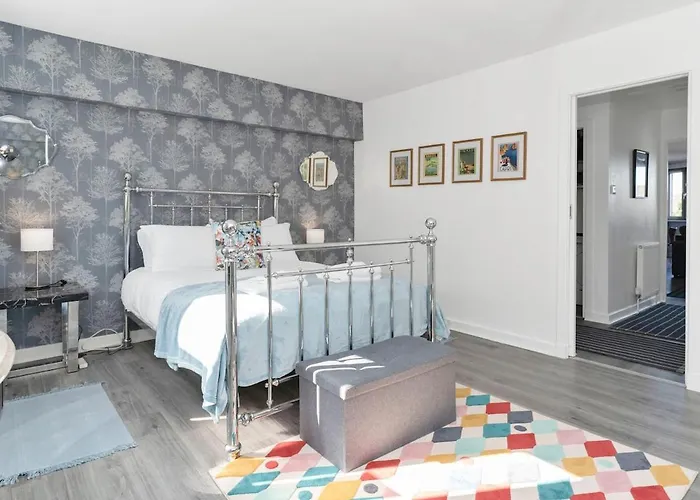 דירה Leith's Bright Abode אדינבורו