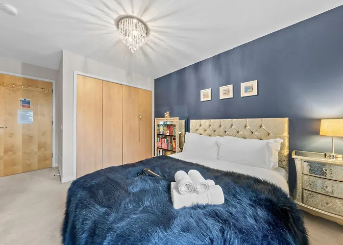 Hawkhill 1 Bedroom -