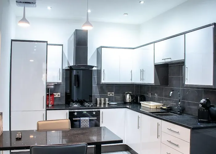 Fantastic 1 Bed In Heart Of