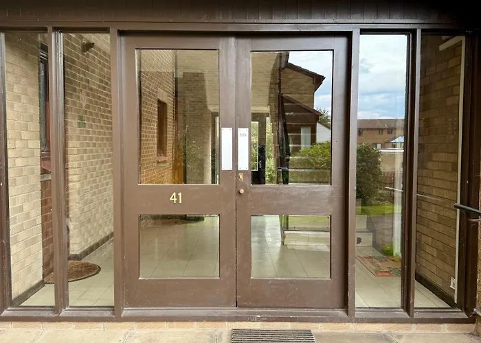 Cosy Near Centre דירה אדינבורו