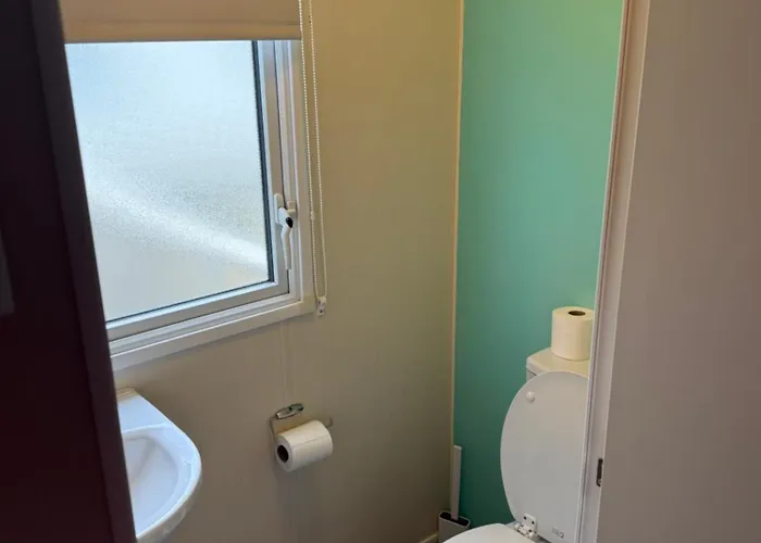 Hoopers Hideaway Caravan Setonsands