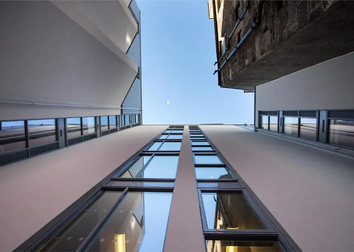 For Students Only - Buccleuch Street In * Edinburgh