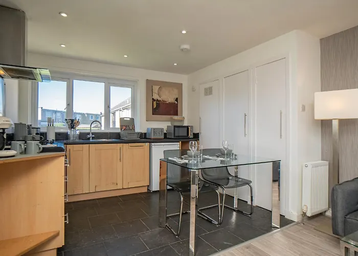 דירה Northfield 1 Bedroom With Sofa Bed - אדינבורו