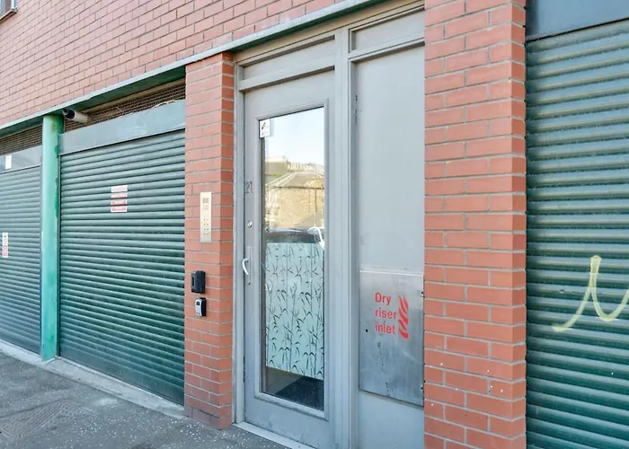 דירה Leith's Bright Abode *