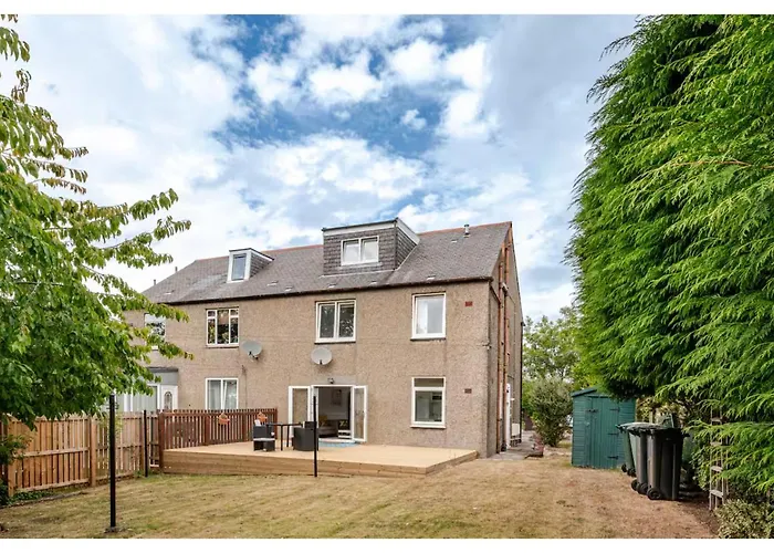 Elegant Flat In A Serene Neighbourhood Edinburgh