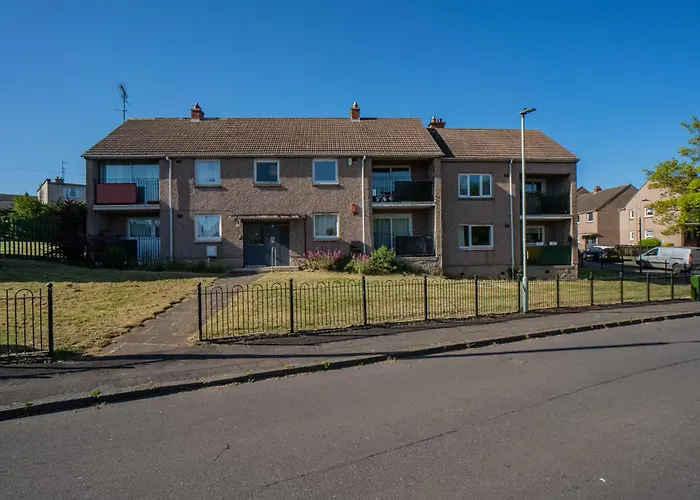 Northfield 1 Bedroom With Sofa Bed - *