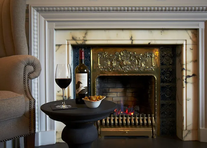 Hotel The Roseate - Small Luxury Of The World