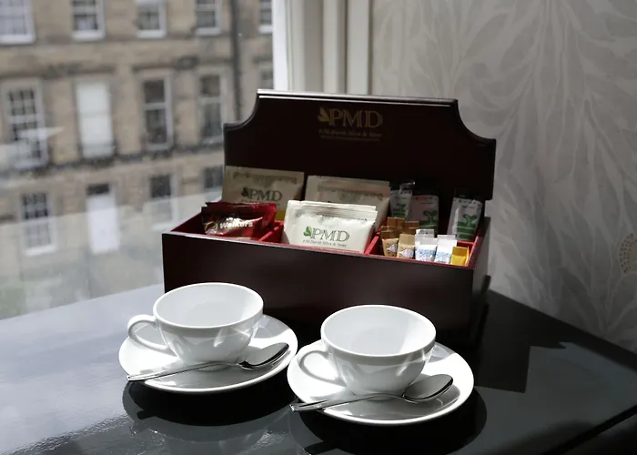 Nira Caledonia Otel Edinburgh