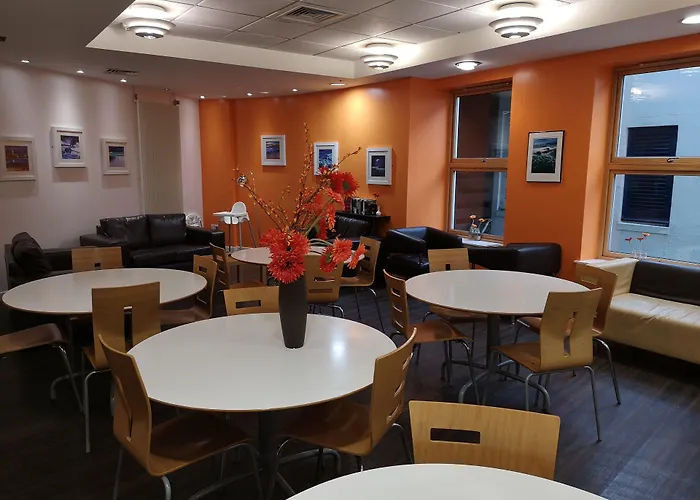 Hostel Edinburgh Central Accommodation *